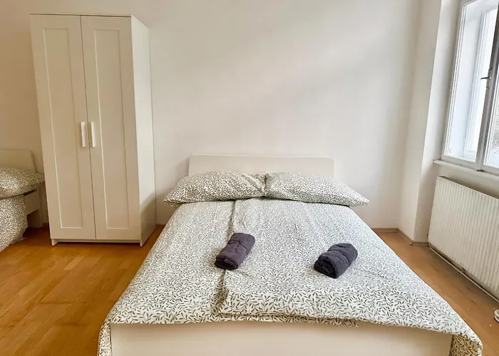 Apartmán Cosy Long-term With Free Parking